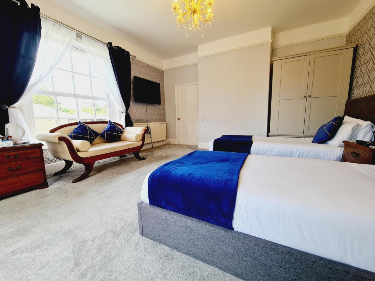 Beaufort Lodge - Central Location & Free Parking Taunton Zewnętrze zdjęcie
