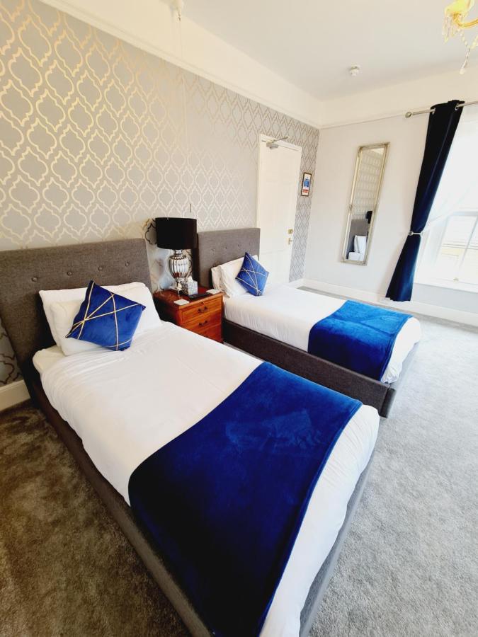 Beaufort Lodge - Central Location & Free Parking Taunton Zewnętrze zdjęcie